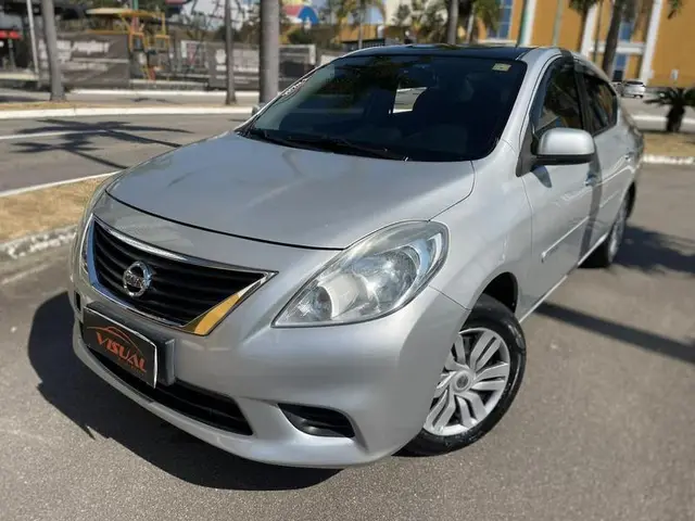 Carro Nissan Versa 2014 1.6 16V S (Flex)