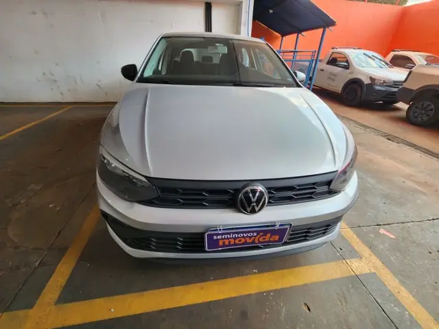Carro Volkswagen Polo 2024 Track 1.0 Flex 12V 5p