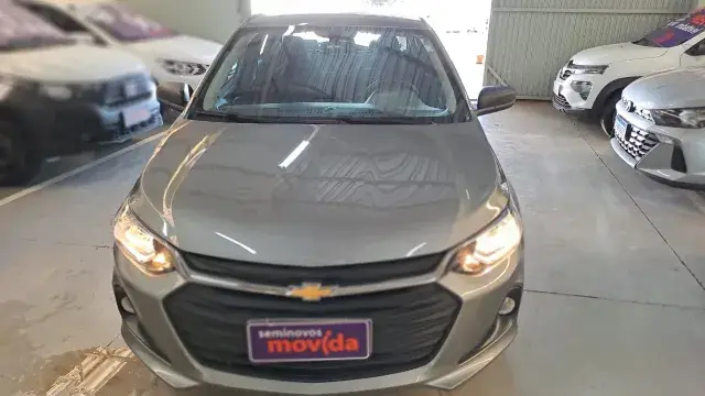Carro Chevrolet Onix 2024 1.0