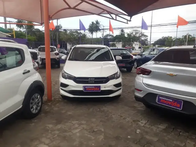 Carro Fiat Cronos 2024 Drive 1.0 (Flex) MT