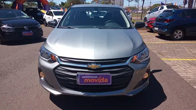 Carro Chevrolet Onix 2024 1.0