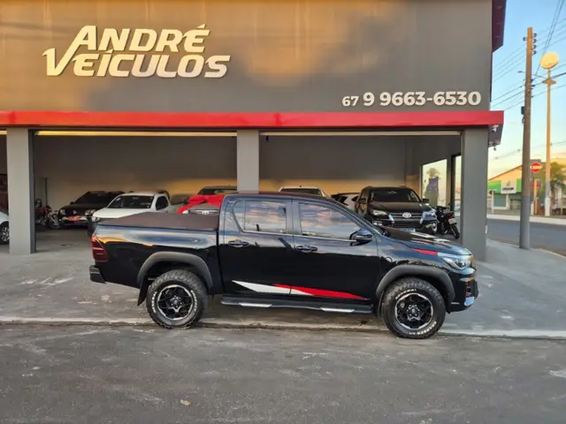 Carro Toyota Hilux Cabine Dupla 2020 Hilux 2.8 TDI CD GR-S 4x4 (Aut)