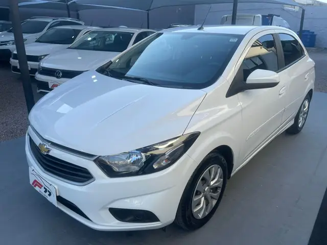 Carro Chevrolet Onix 2018 1.4 LT SPE/4