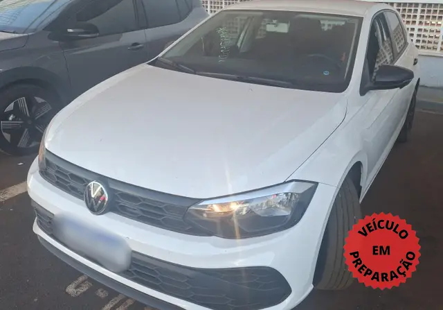 Carro Volkswagen Polo 2025 Track 1.0 Flex 12V 5p