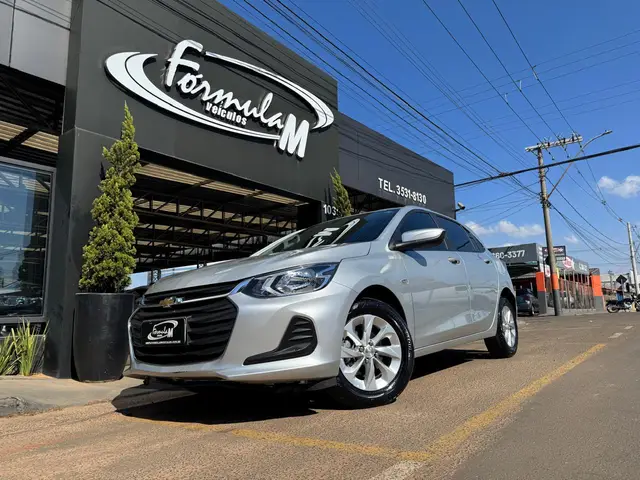 Carro Chevrolet Onix 2023 LT 1.0
