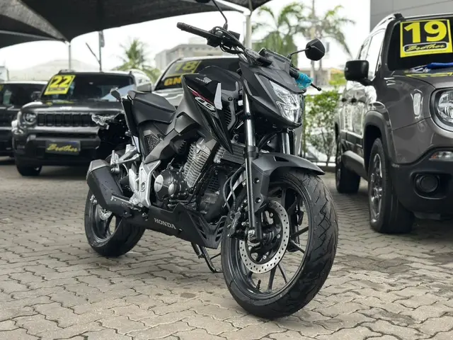 Moto Honda CB 300F Twister 2025 (CBS)