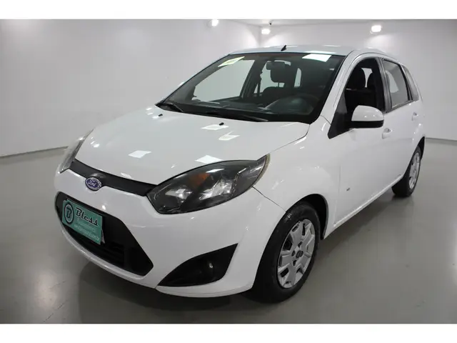 Carro Ford Fiesta Sedan 2014 SE 1.6 Rocam (Flex)