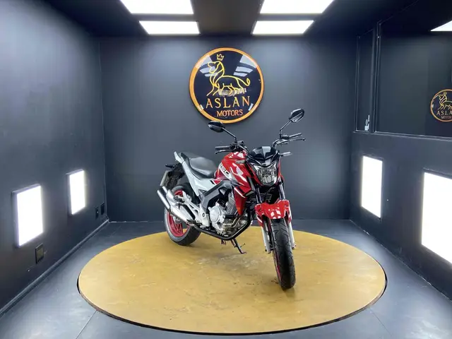 Moto Honda CB 250F Twister 2022 (CBS)