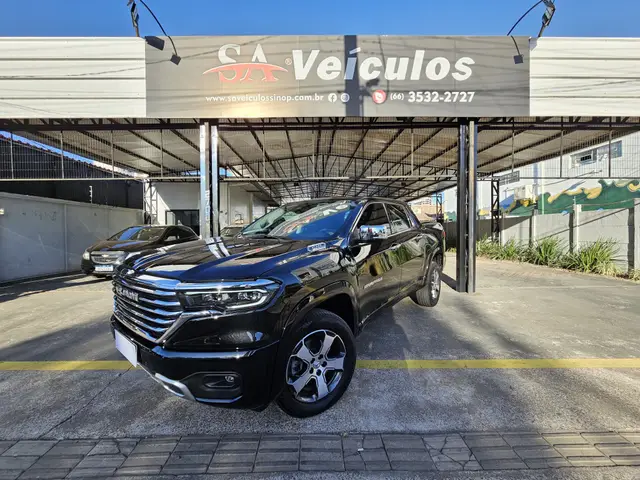 Carro RAM Rampage 2024 Laramie 2.0 Turbo