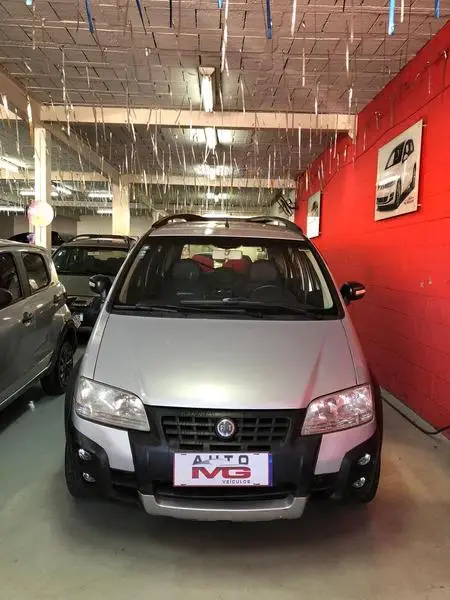 Carro Fiat Idea 2008 Adventure 1.8 (Flex)