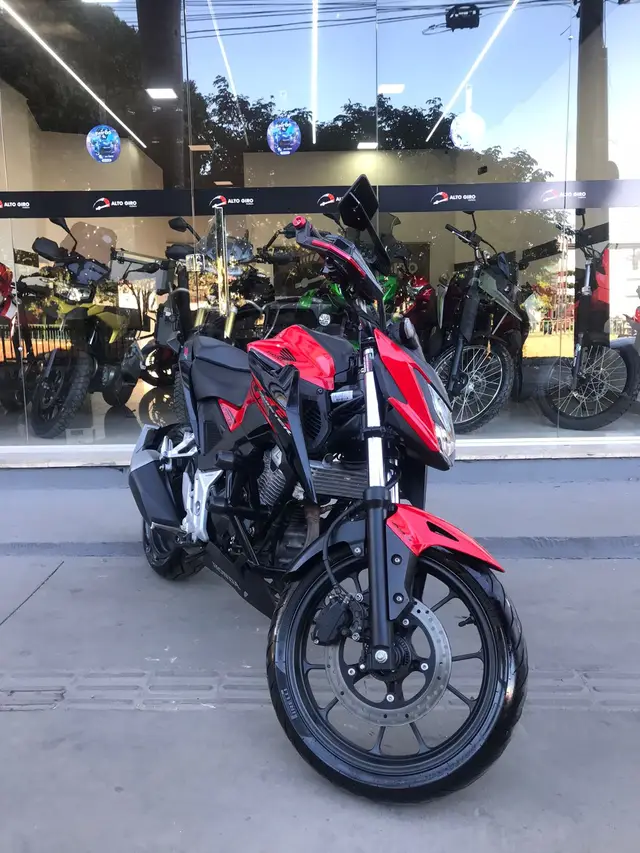 Moto Honda CB 300F Twister 2023 Standard