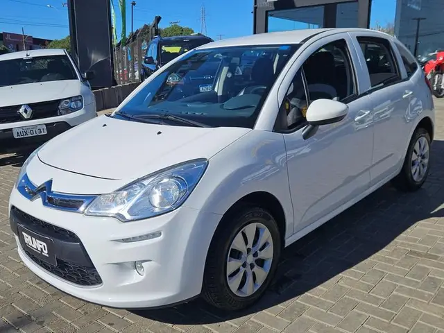 Carro Citroën C3 2018 Attraction 1.2 12V (Flex)