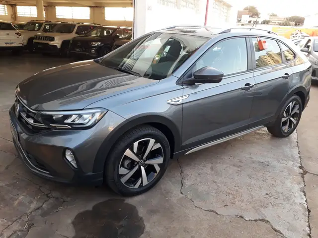 Carro Volkswagen Nivus 2024 Highline 200 TSI