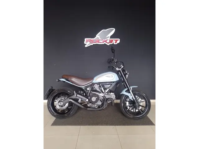 Moto Ducati Scrambler 2016 Icon