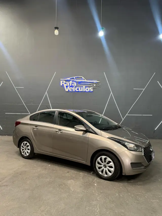 Carro Hyundai HB20S 2019 1.6 Comfort Plus (Aut) (Flex)