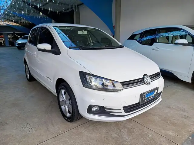 Carro Volkswagen Fox 2017 1.6 MSI Comfortline (Flex)