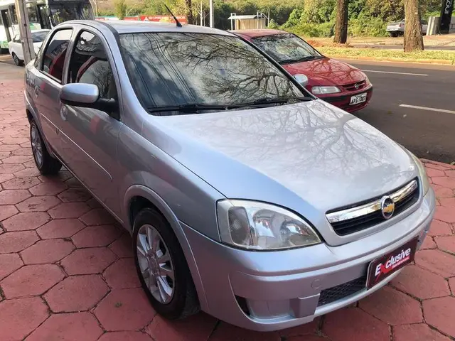 Carro Chevrolet Corsa Sedan 2011 Premium 1.4 (Flex)