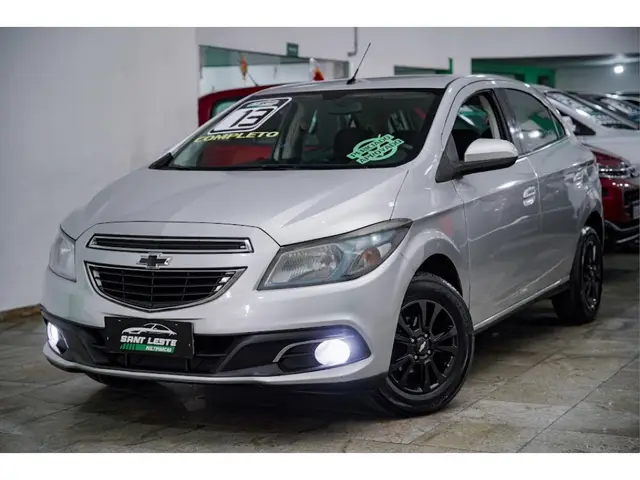 Carro Chevrolet Onix 2013 1.0 LT SPE/4