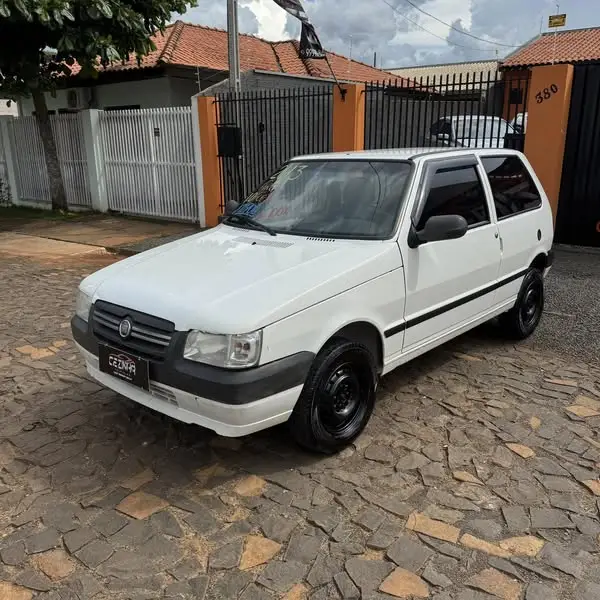 Carro Fiat Uno 2013 Way 1.0 8V (Flex) 2p