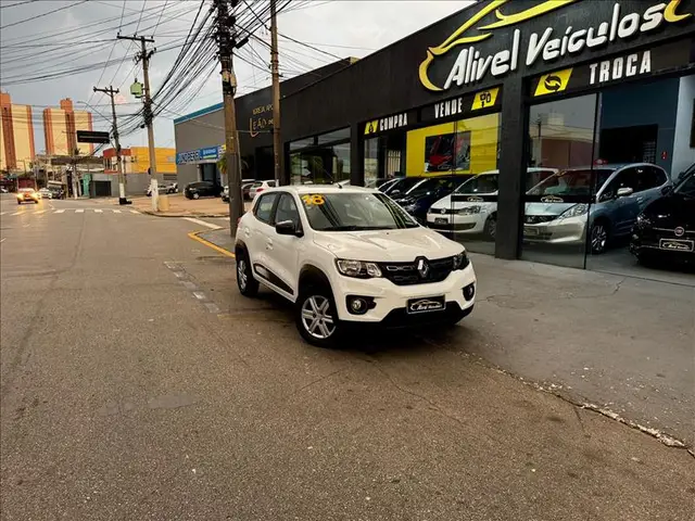 Carro Renault Kwid 2018 Intense 1.0 12v SCe (Flex)