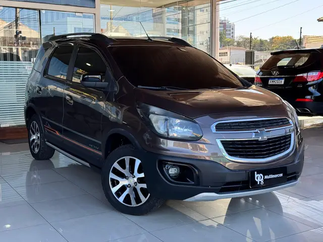 Carro Chevrolet Spin 2016 Activ 1.8 (Flex) (Aut)