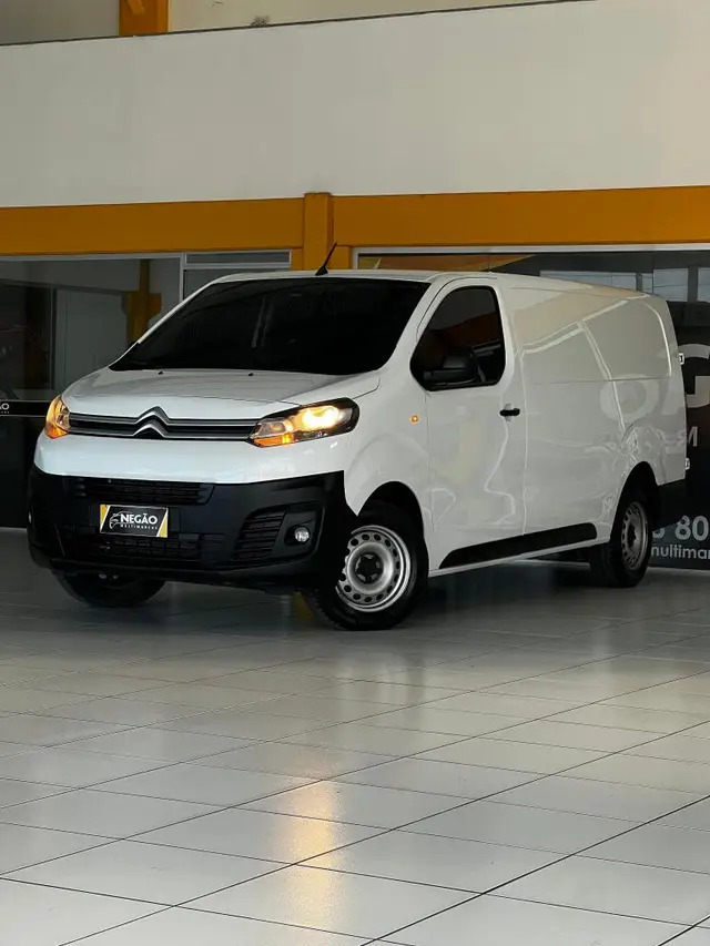 Carro Citroën Jumpy 2022 Furgão Pack 1.6 TD