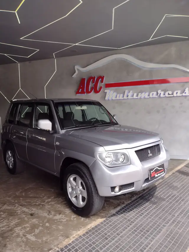 Carro Mitsubishi Pajero TR4 2007 2.0 16V Long Range (aut)