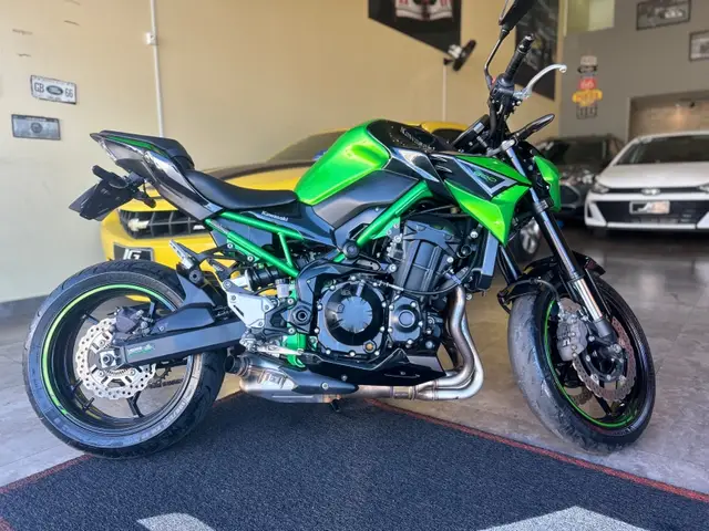 Moto Kawasaki Z 900 2022 Z 900