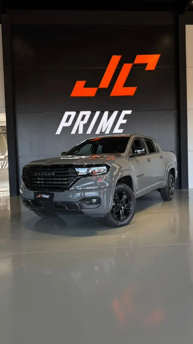 Carro RAM Rampage 2024 Laramie 2.0 Turbo