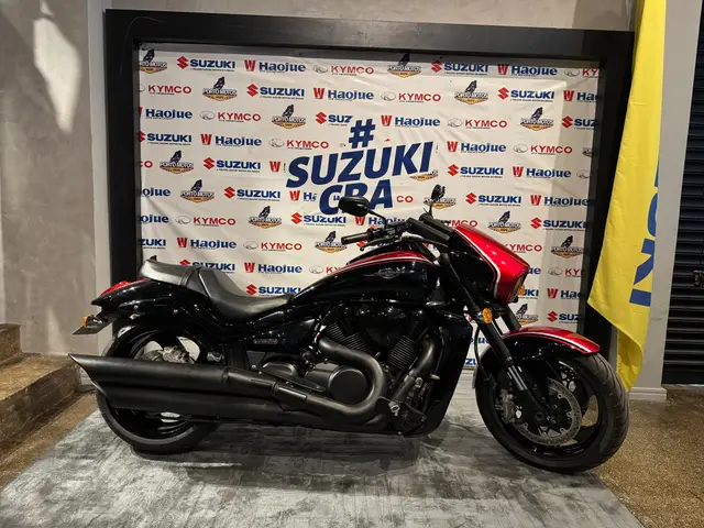 Moto Suzuki Boulevard 2016 M1800 R