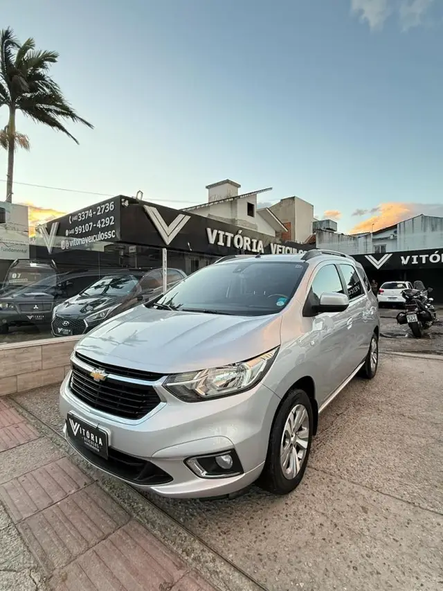 Carro Chevrolet Spin 2021 Premier 7S 1.8 (Aut) (Flex)