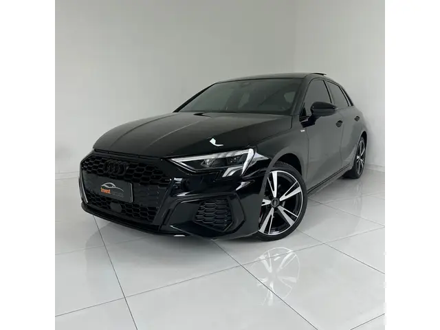 Carro Audi A3 2023 Performance Black 2.0 TFSI S tronic (Aut)