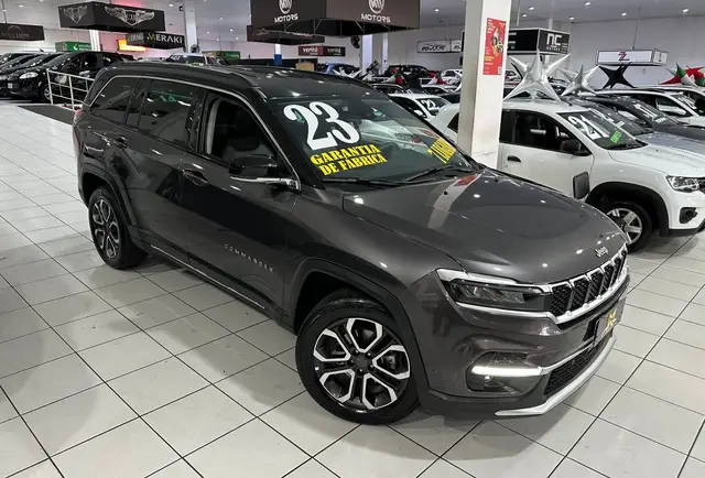 Carro Jeep Commander 2023 Limited 1.3 T270