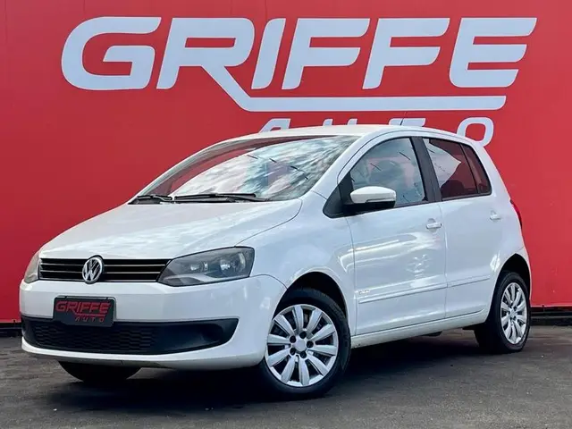 Carro Volkswagen Fox 2014 1.6 VHT (Flex)