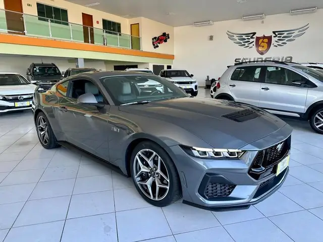 Carro Ford Mustang 2024 GT Performance