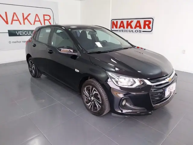 Carro Chevrolet Onix 2024 LT 1.0