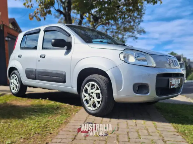 Carro Fiat Uno 2013 Vivace 1.0 8V (Flex) 4p