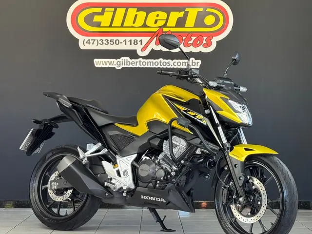 Moto Honda CB 300F Twister 2023 (CBS)