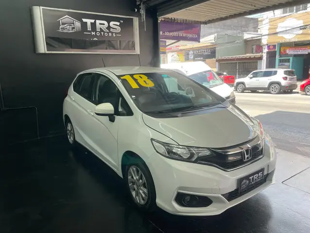Carro Honda Fit 2018 1.5 16v LX CVT (Flex)
