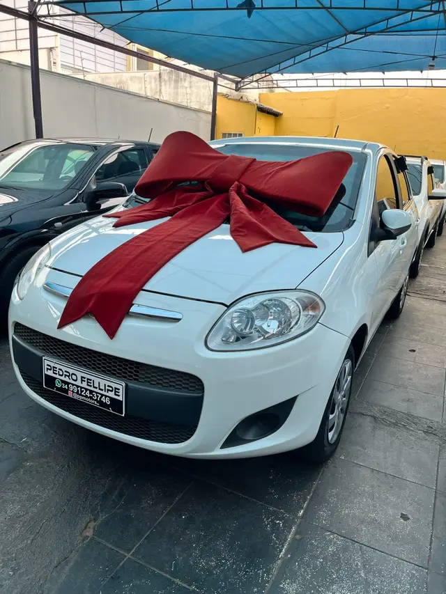 Carro Fiat Palio 2017 Attractive 1.0 Evo (Flex)