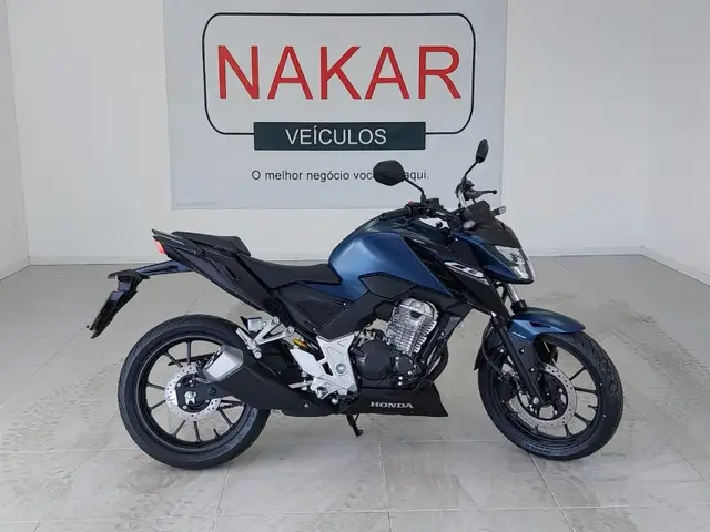 Moto Honda CB 300F Twister 2025 (ABS)