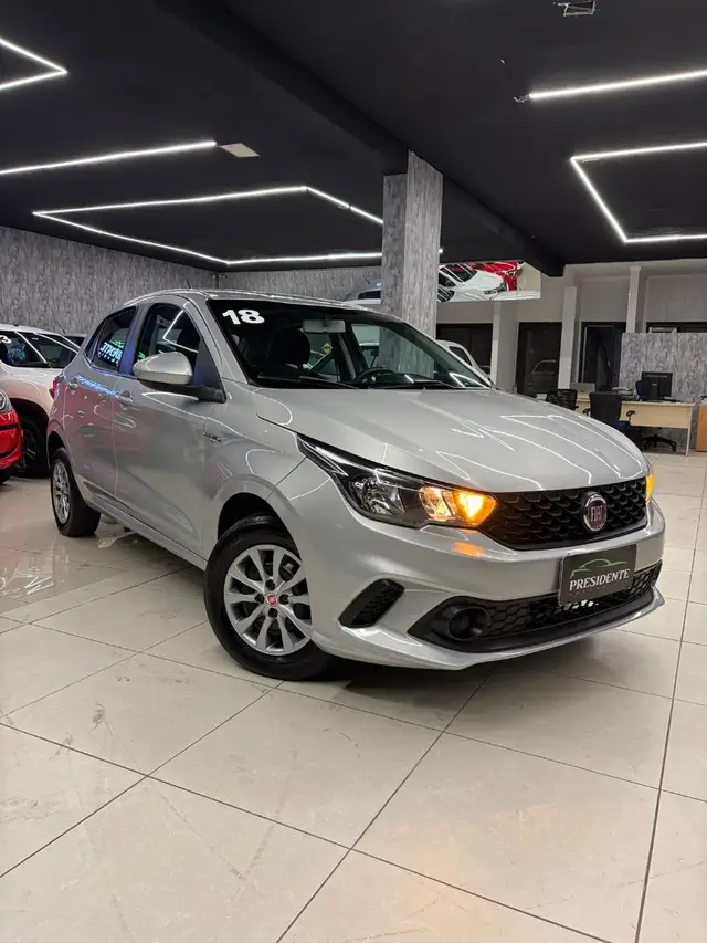 Carro Fiat Argo 2018 Drive 1.0 Firefly (Flex)