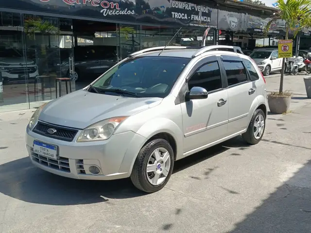 Carro Ford Fiesta Hatch 2008 Trail 1.6 (Flex)