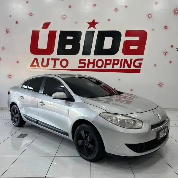 Carro Renault Fluence 2013 1.6 16V Expression (Flex)