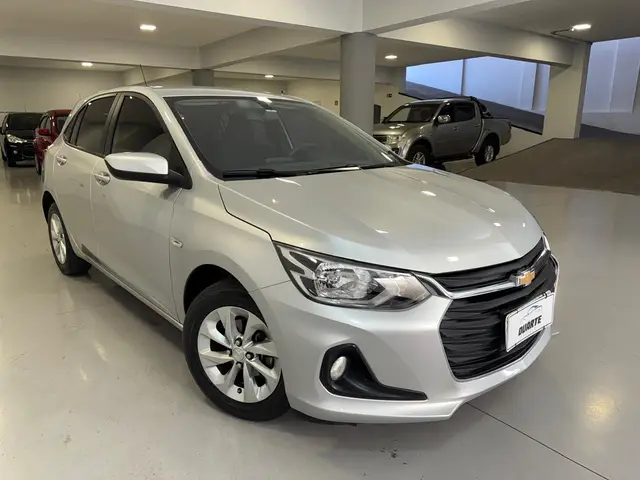 Carro Chevrolet Onix 2020 LTZ 1.0 Turbo (Flex)