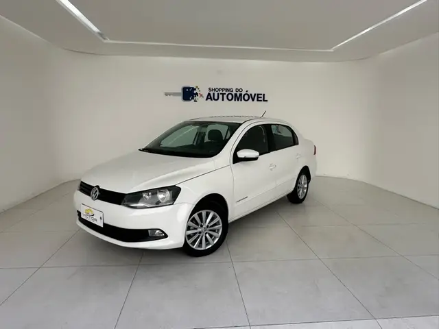 Carro Volkswagen Voyage 2015 1.0 TEC Comfortline (Flex)