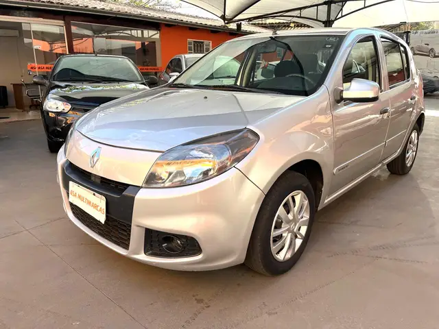 Carro Renault Sandero 2014 Expression 1.0 16V (flex)