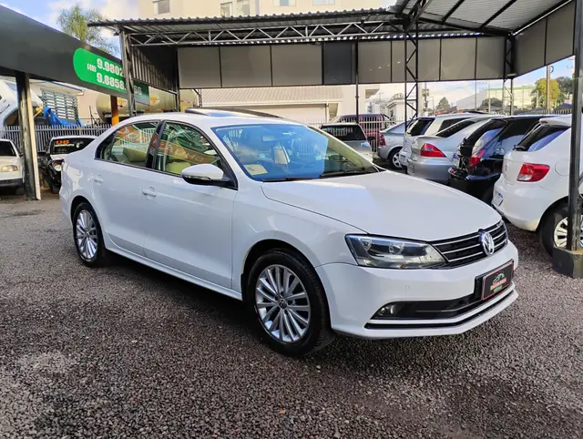 Carro Volkswagen Jetta 2016 2.0 TSI Highline DSG