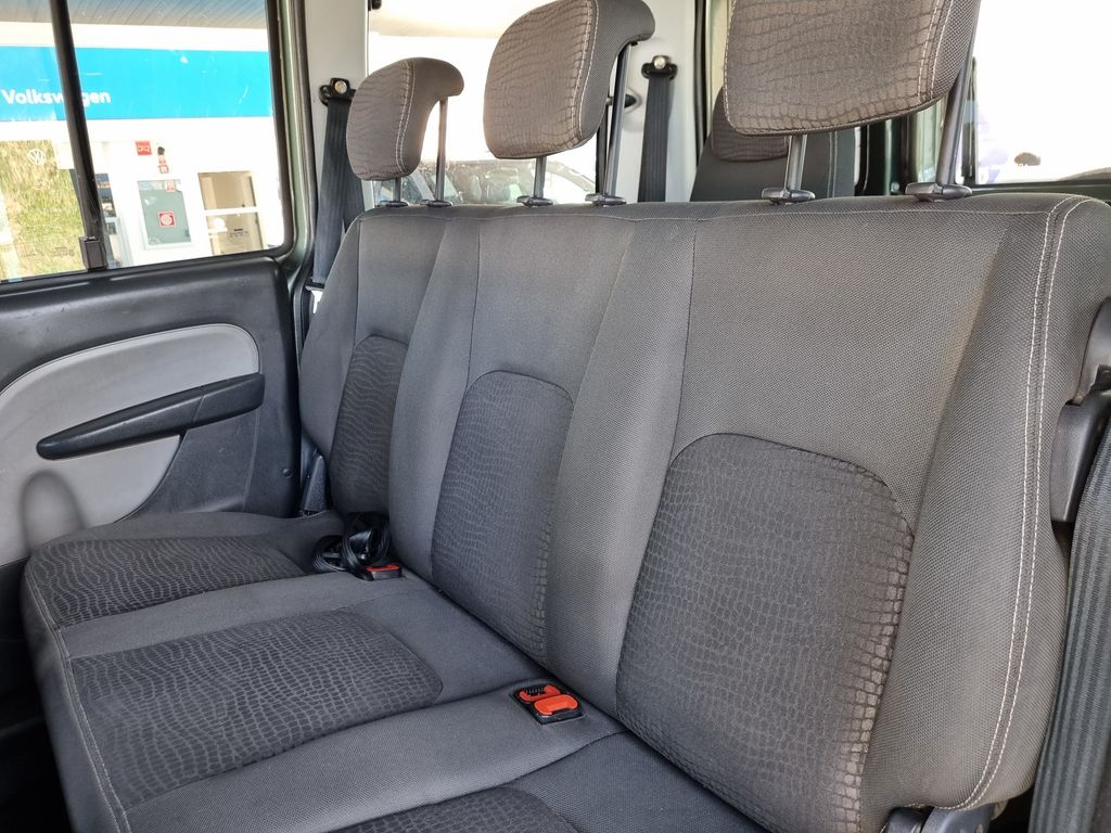 Doblò Adventure 1.8 16V (Flex)