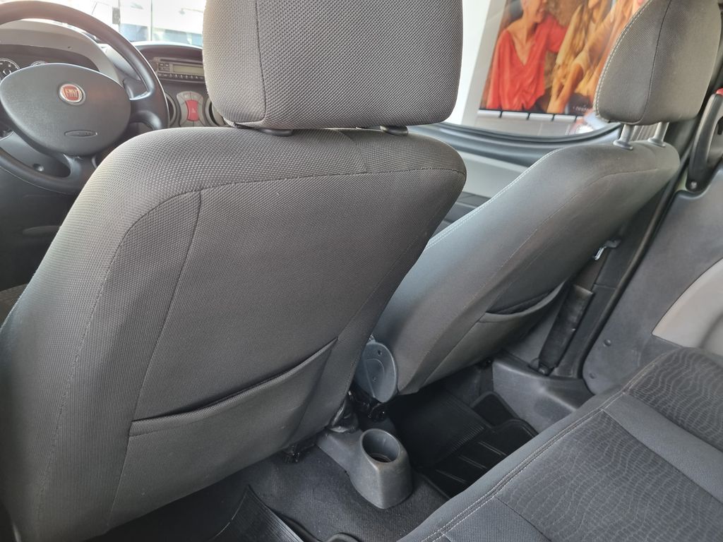 Doblò Adventure 1.8 16V (Flex)